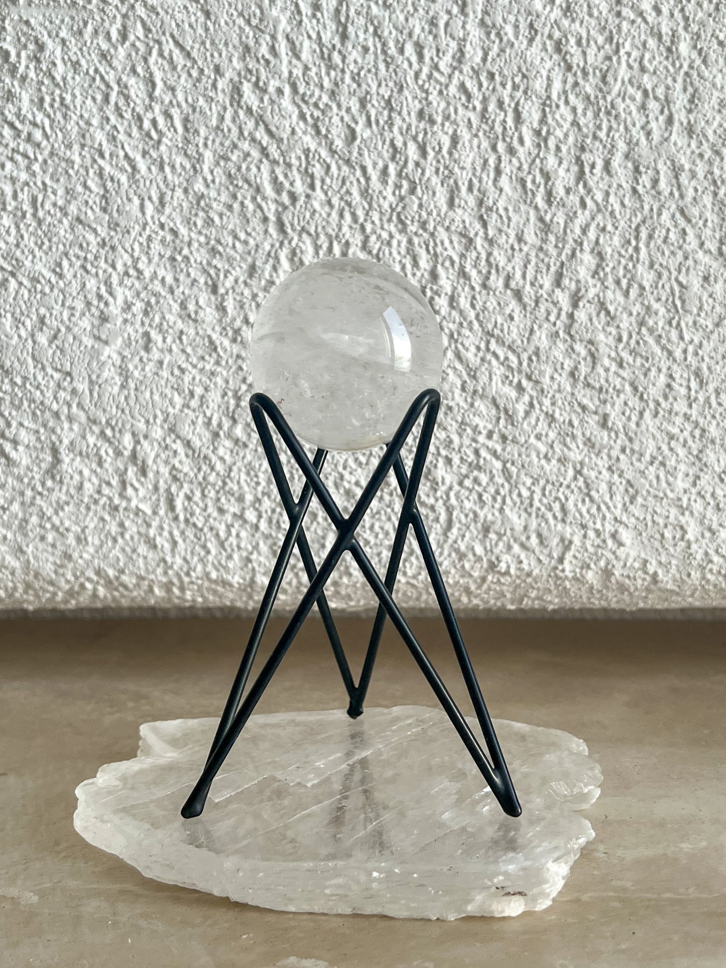 Geometric Metal Crystal Stand